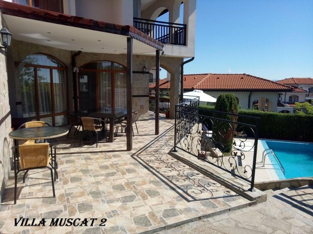 Къща За Гости Мускат 2 Aheloy Exterior foto