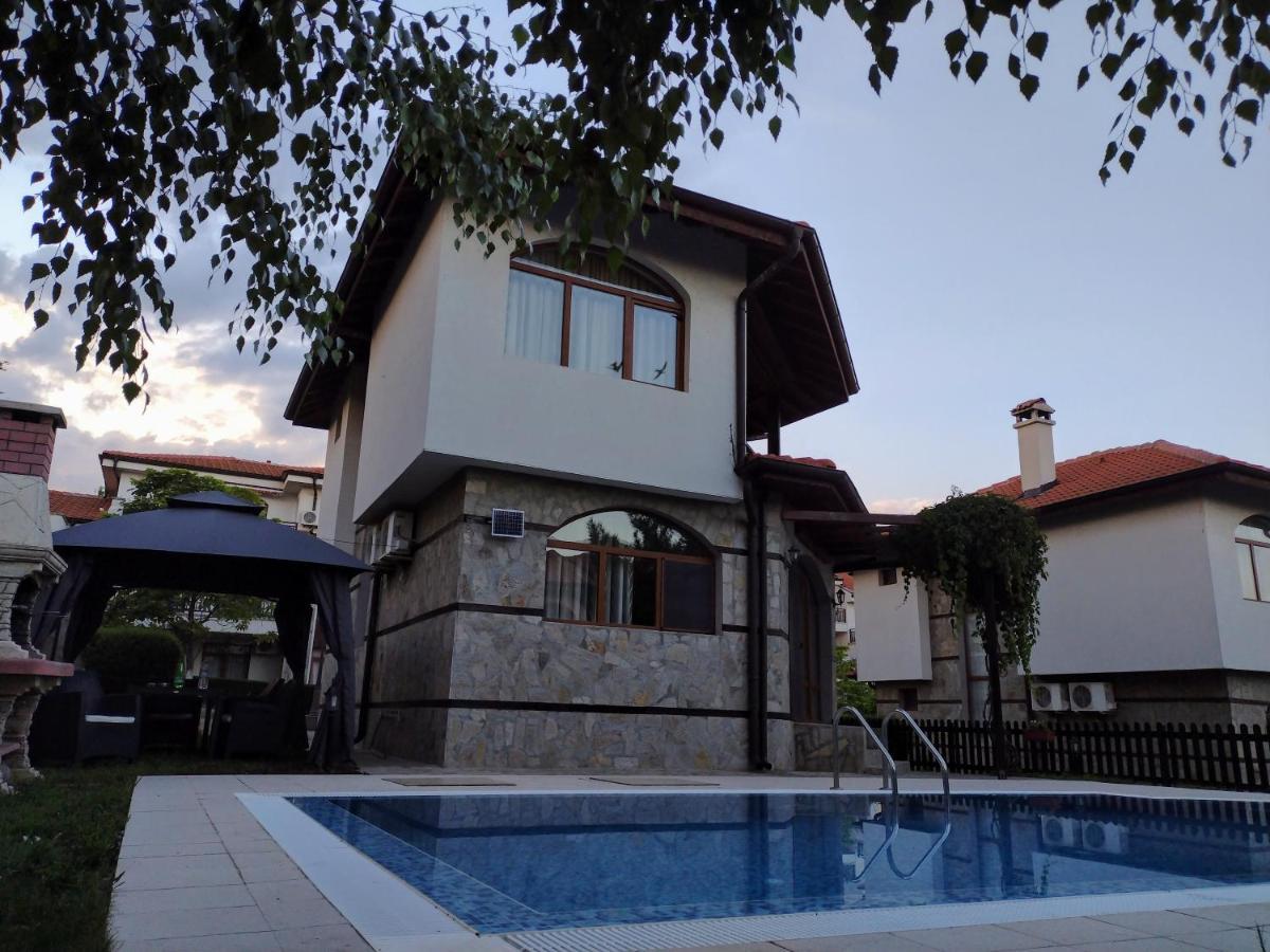 Къща За Гости Мускат 2 Aheloy Exterior foto