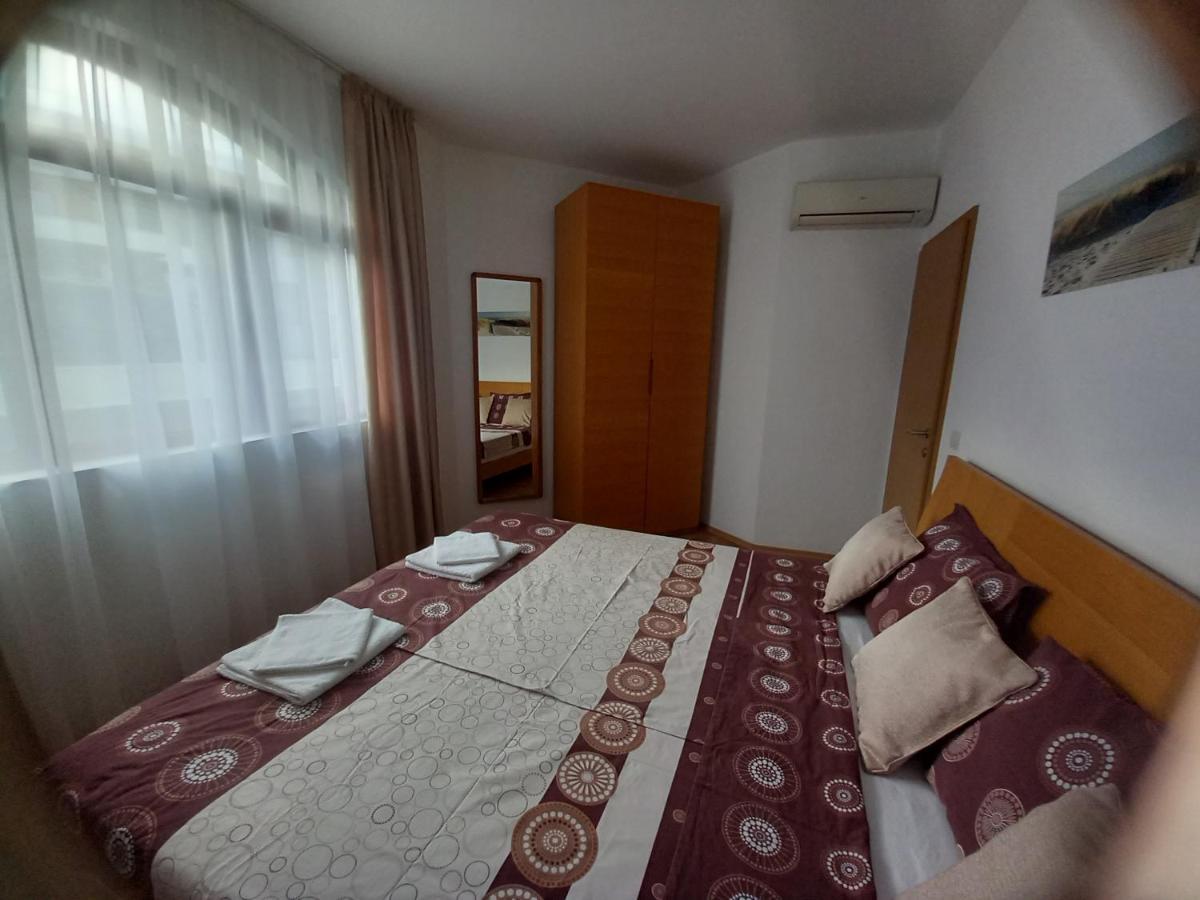 Къща За Гости Мускат 2 Aheloy Exterior foto