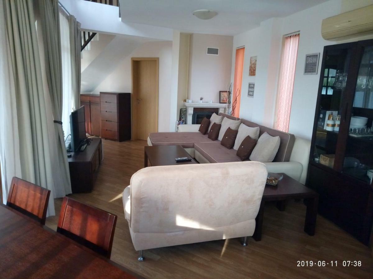 Къща За Гости Мускат 2 Aheloy Exterior foto